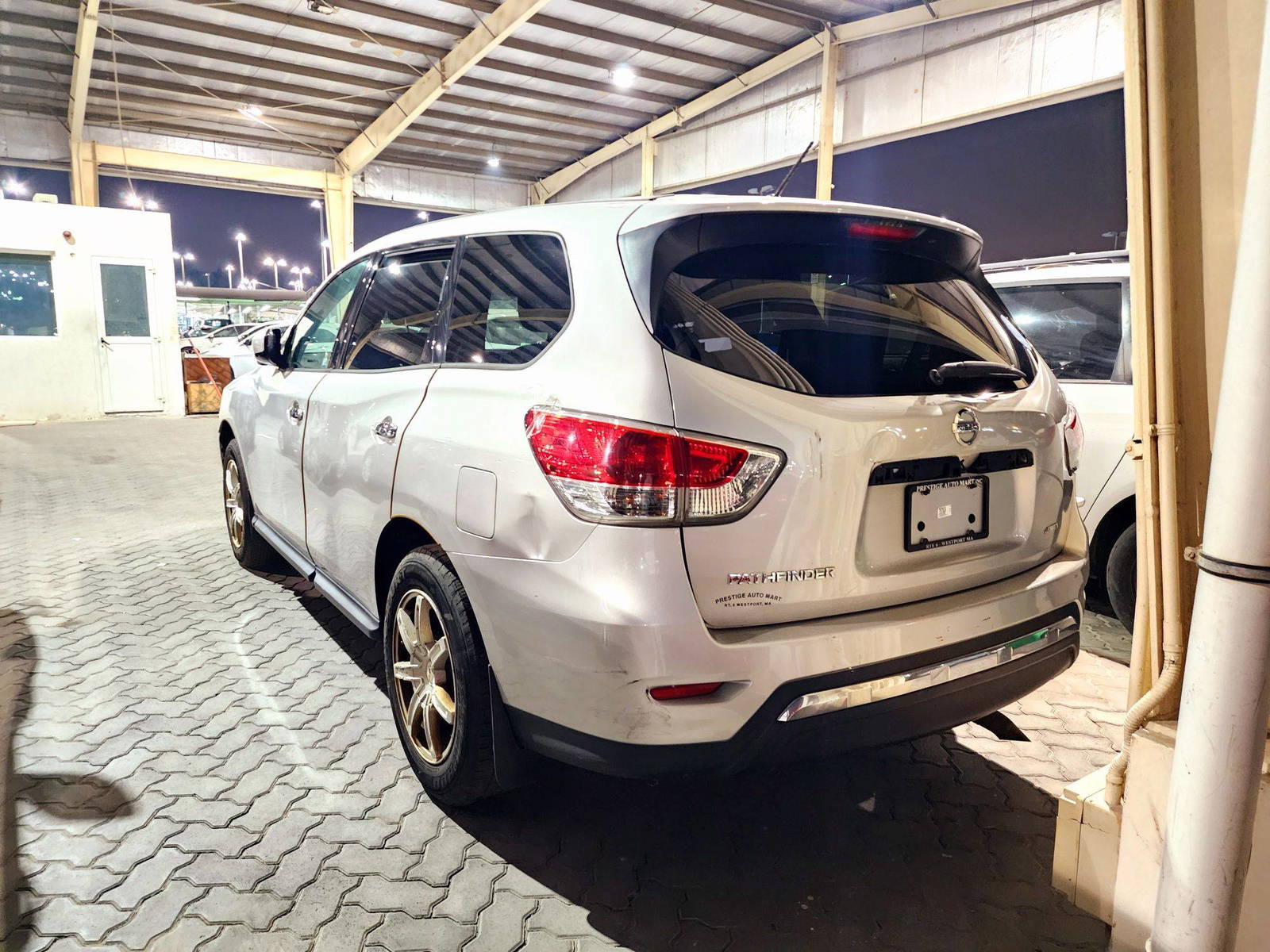 2014 NISSAN PATHFINDER — 125027 Miles — Lot 80011514 — Ind. 12 - Marhaba Auctions Used Cars - Image 5