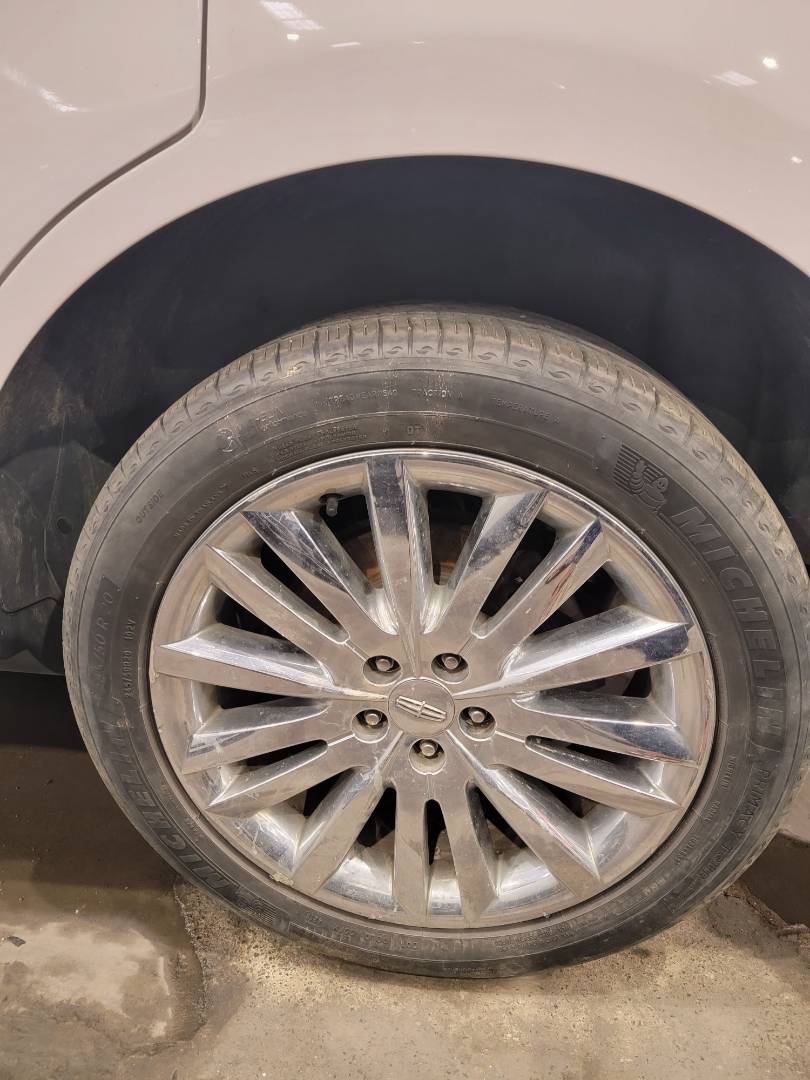 2011 LINCOLN MKX — 167198 KM — Lot J10846 — Main - Marhaba Auctions Used Cars - Image 9