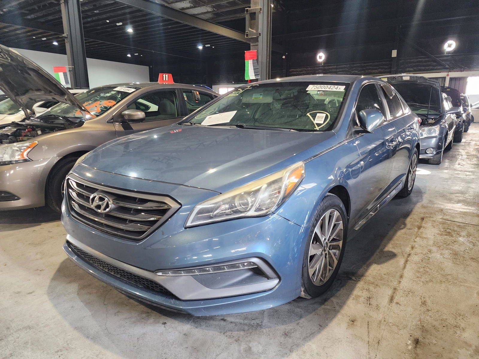 2015 HYUNDAI SONATA — 168949 Miles — Lot 94537 — Al Quoz - Marhaba Auctions Used Cars - Image 3