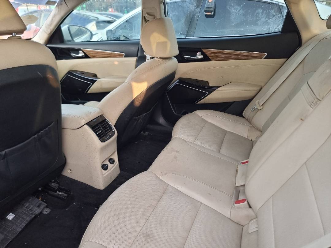 KIA CADENZA 2018 - Marhaba Auction Used Cars - Image 7