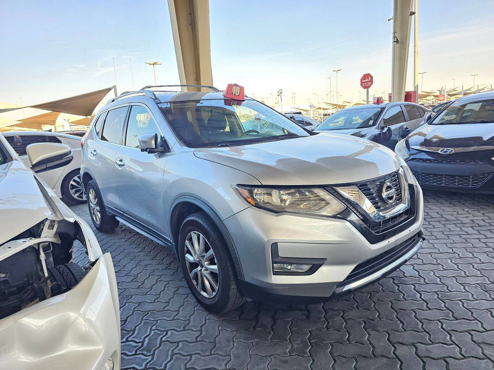2017 NISSAN ROGUE — 172544 Miles — Lot V8HP505901 — Souq - Marhaba Auctions Used Cars - Image 3