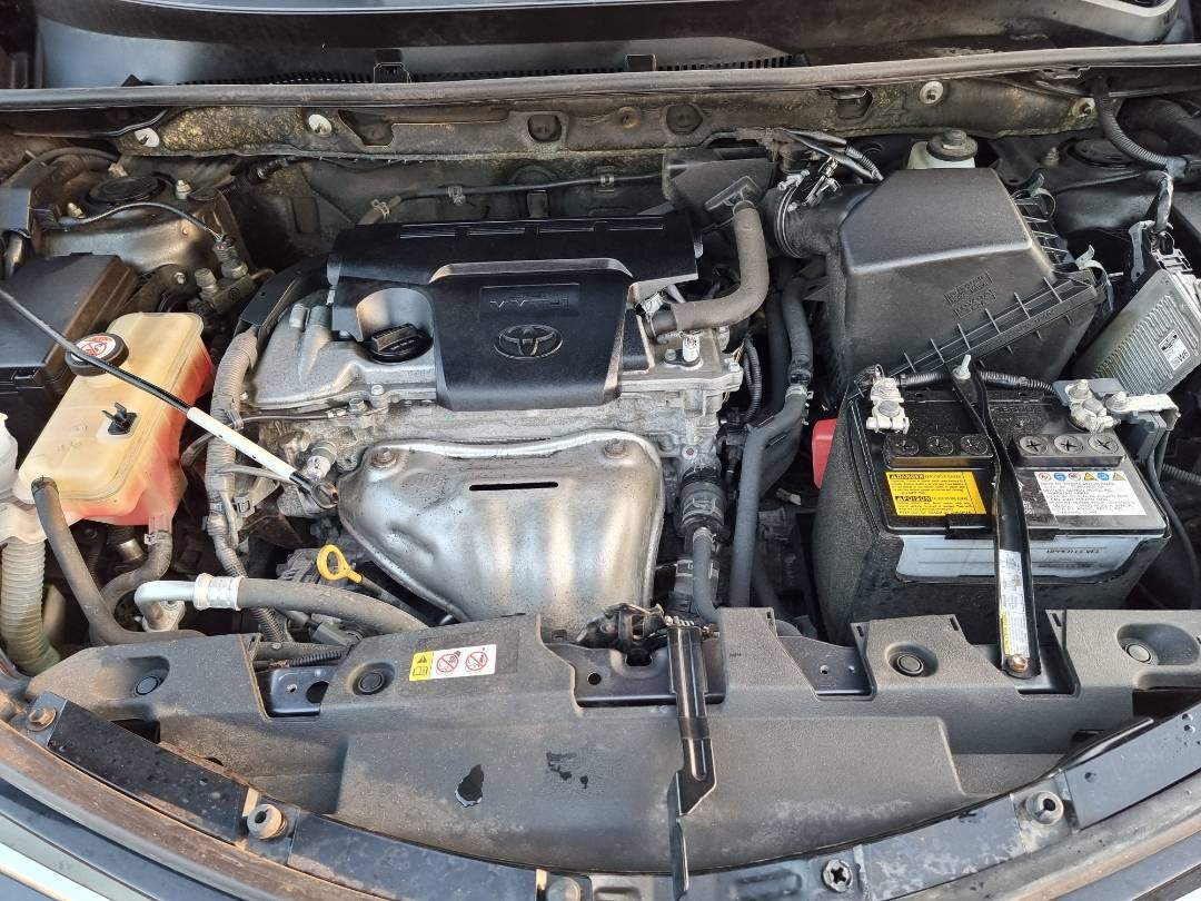 2018 TOYOTA RAV4 — 53228 Miles — Lot 124578 — Main - Marhaba Auctions Used Cars - Image 10