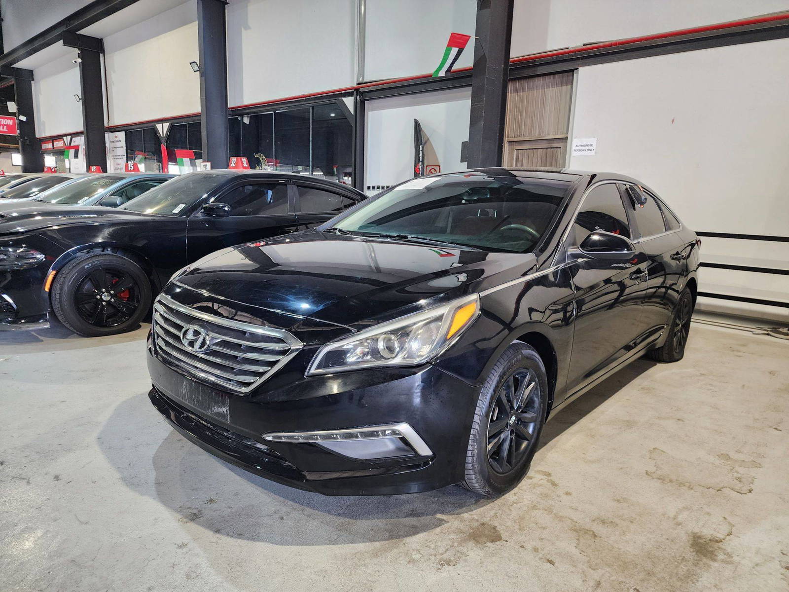 2017 HYUNDAI SONATA — 86673 Miles — Lot 80896 — Al Quoz - Marhaba Auctions Used Cars - Image 4