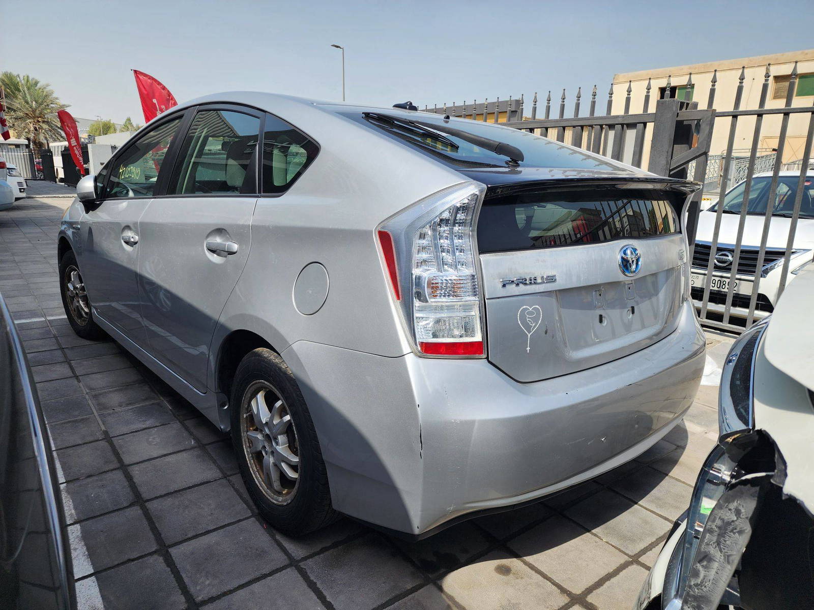 2010 TOYOTA PRIUS — 184658 Miles — Lot 42102515 — Al Quoz - Marhaba Auctions Used Cars - Image 3