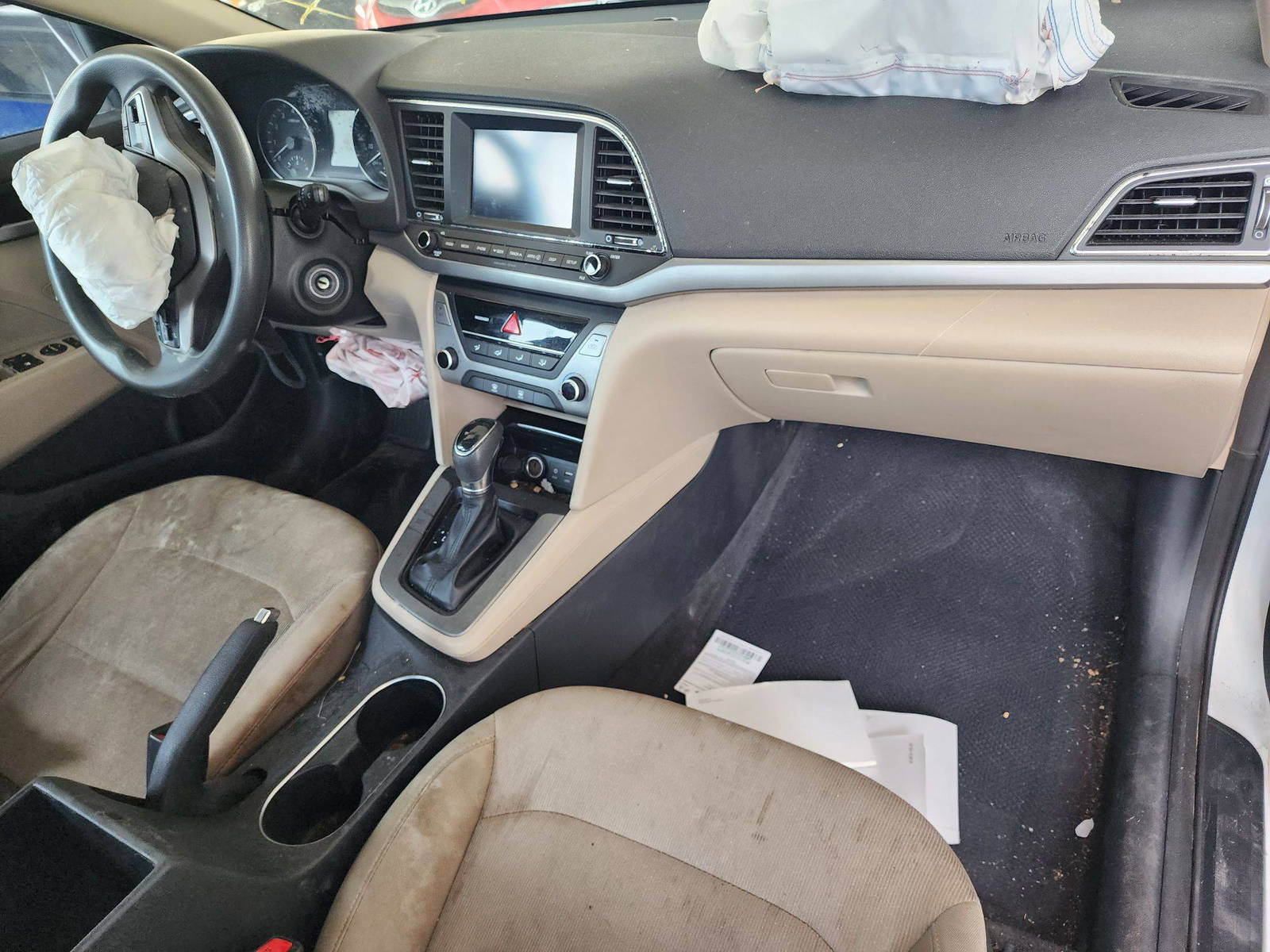 2017 HYUNDAI ELANTRA — 118271 Miles — Lot H038520 - Marhaba Auctions Used Cars - Image 5