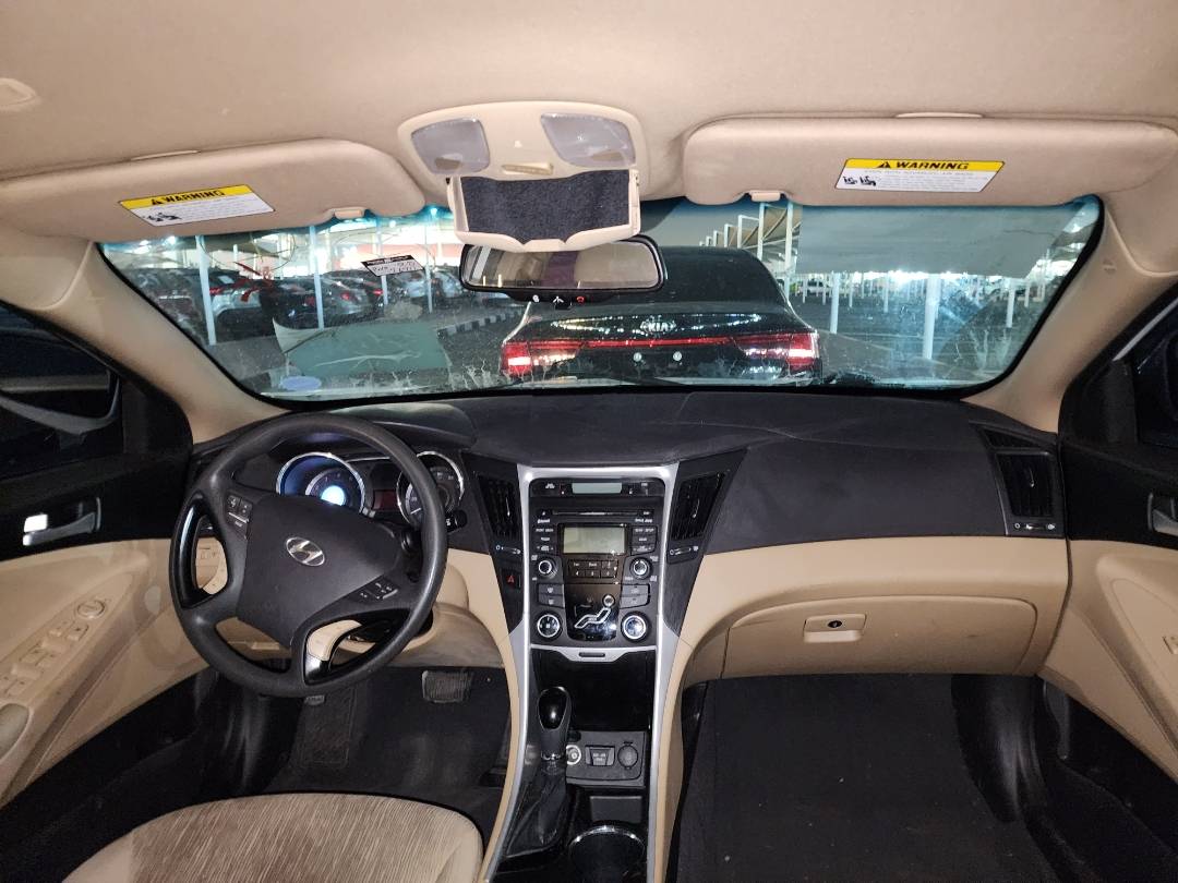 2012 HYUNDAI SONATA — 126711 Miles — Lot 38328390 - Marhaba Auctions Used Cars - Image 8