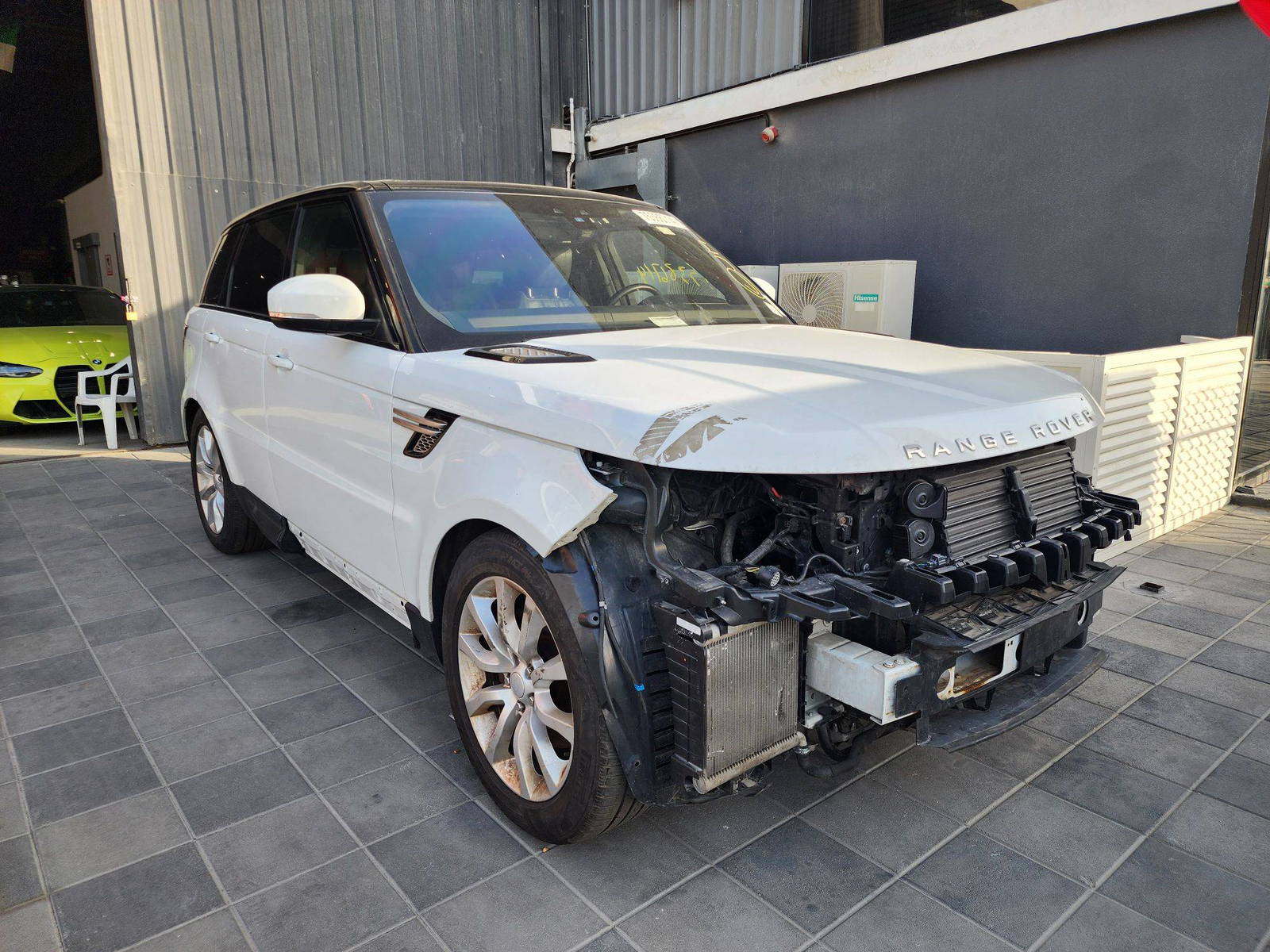 2017 LAND ROVER RANGE ROVER SPORT — 138287 Miles — Lot HA687388 — Main - Marhaba Auctions Used Cars - Image 6