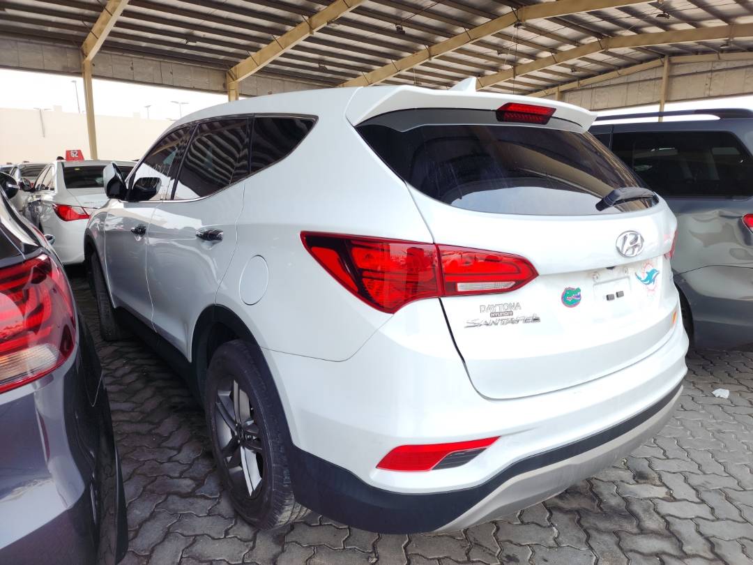 2017 HYUNDAI SANTA FE — 104908 Miles — Lot 50450804 — Souq - Marhaba Auctions Used Cars - Image 6