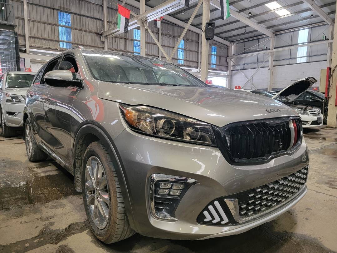 2017 KIA SORENTO — 110642 Miles — Lot HG276431 - Marhaba Auctions Used Cars - Image 4