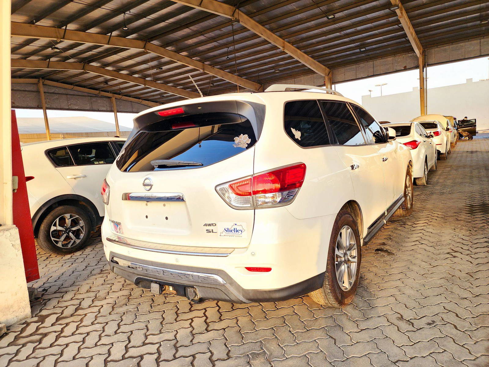 2013 NISSAN PATHFINDER — 194459 Miles — Lot 76339854 — Souq - Marhaba Auctions Used Cars - Image 3