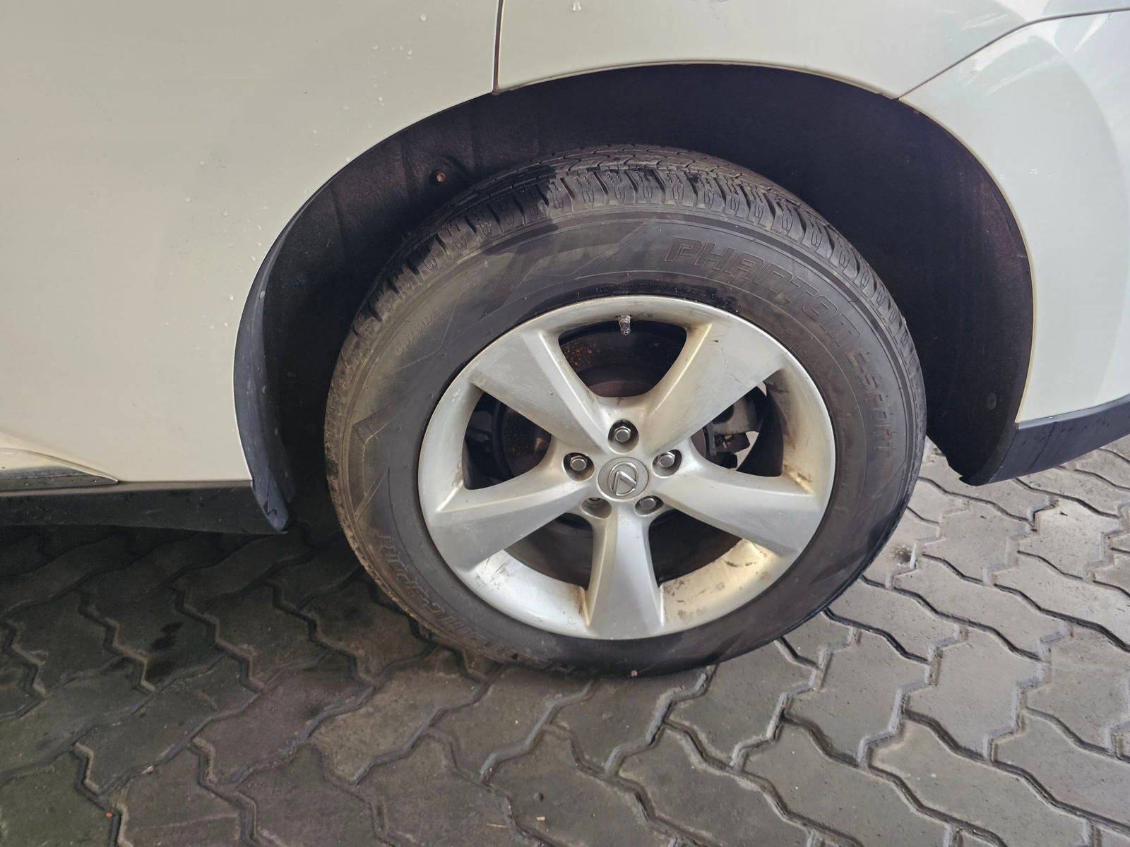 2015 LEXUS RX 350 — 87207 Miles — Lot C303213 — Souq - Marhaba Auctions Used Cars - Image 11