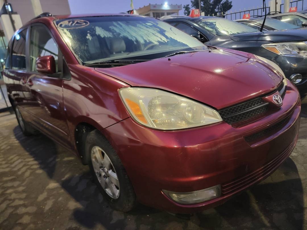 2004 TOYOTA SIENNA — 197647 Miles — Lot 78673283 - Marhaba Auctions Used Cars - Image 7