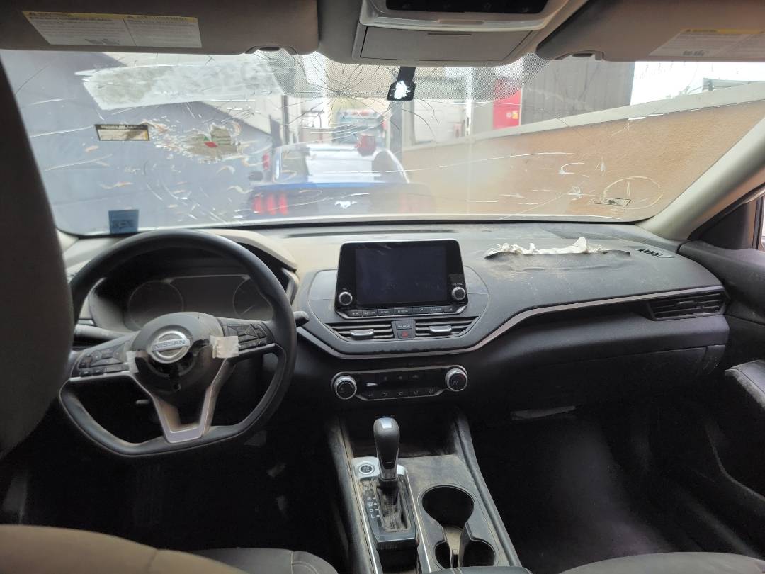 2020 NISSAN ALTIMA — 94274 Miles — Lot C236990 — Main - Marhaba Auctions Used Cars - Image 7