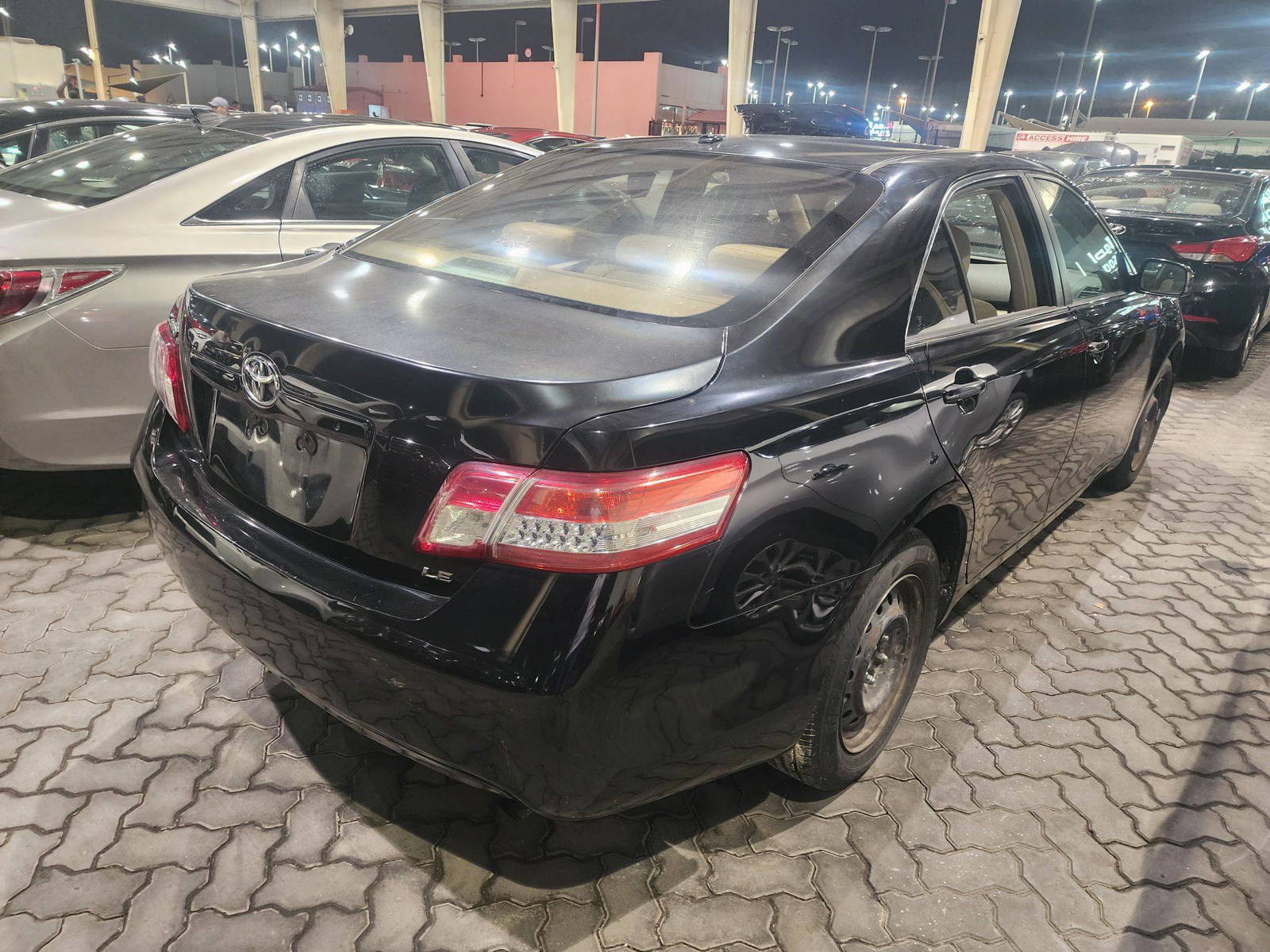 2010 TOYOTA CAMRY — 199507 Miles — Lot 73385103 - Marhaba Auctions Used Cars - Image 4