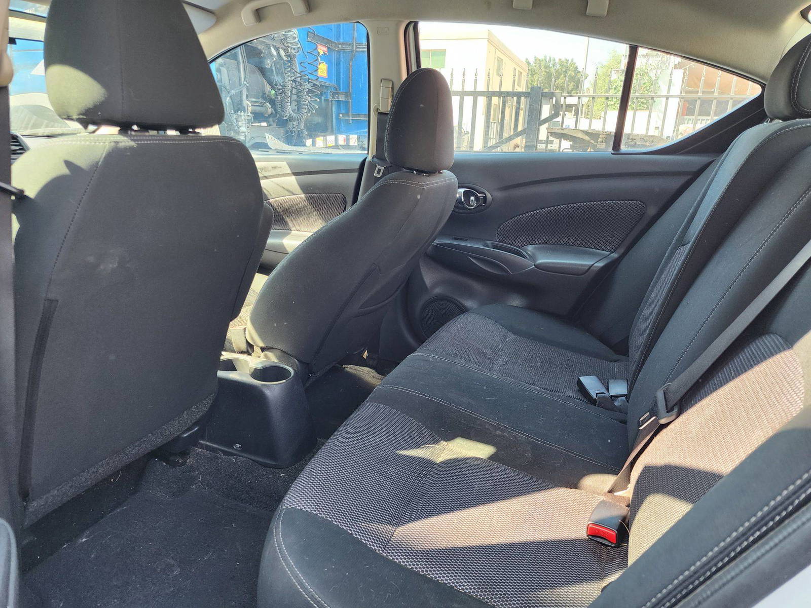 2018 NISSAN VERSA — 156540 Miles — Lot 48527404 — Al Quoz - Marhaba Auctions Used Cars - Image 7