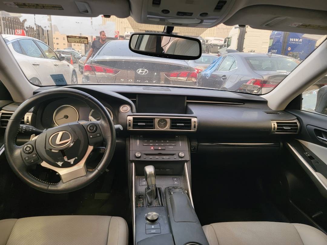 2015 LEXUS IS 250 — 73922 Miles — Lot 025320 — Main - Marhaba Auctions Used Cars - Image 7