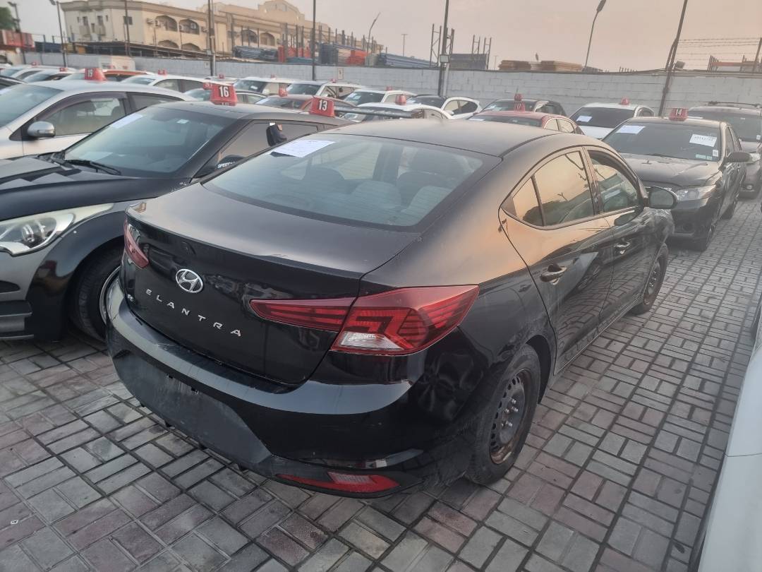 2019 HYUNDAI ELANTRA — 164411 Miles — Lot 789574 — Ind. 12 - Marhaba Auctions Used Cars - Image 3