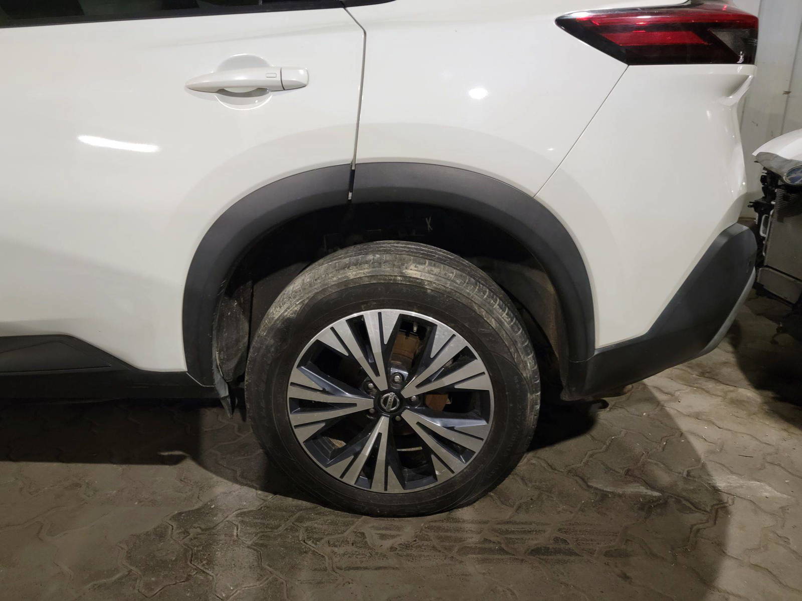 NISSAN ROGUE 2021 - Marhaba Auction Used Cars - Image 10