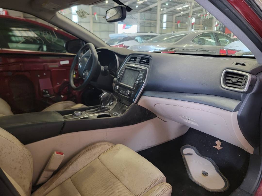 2018 NISSAN MAXIMA — 49792 Miles — Lot 4JC382684 — Main - Marhaba Auctions Used Cars - Image 5