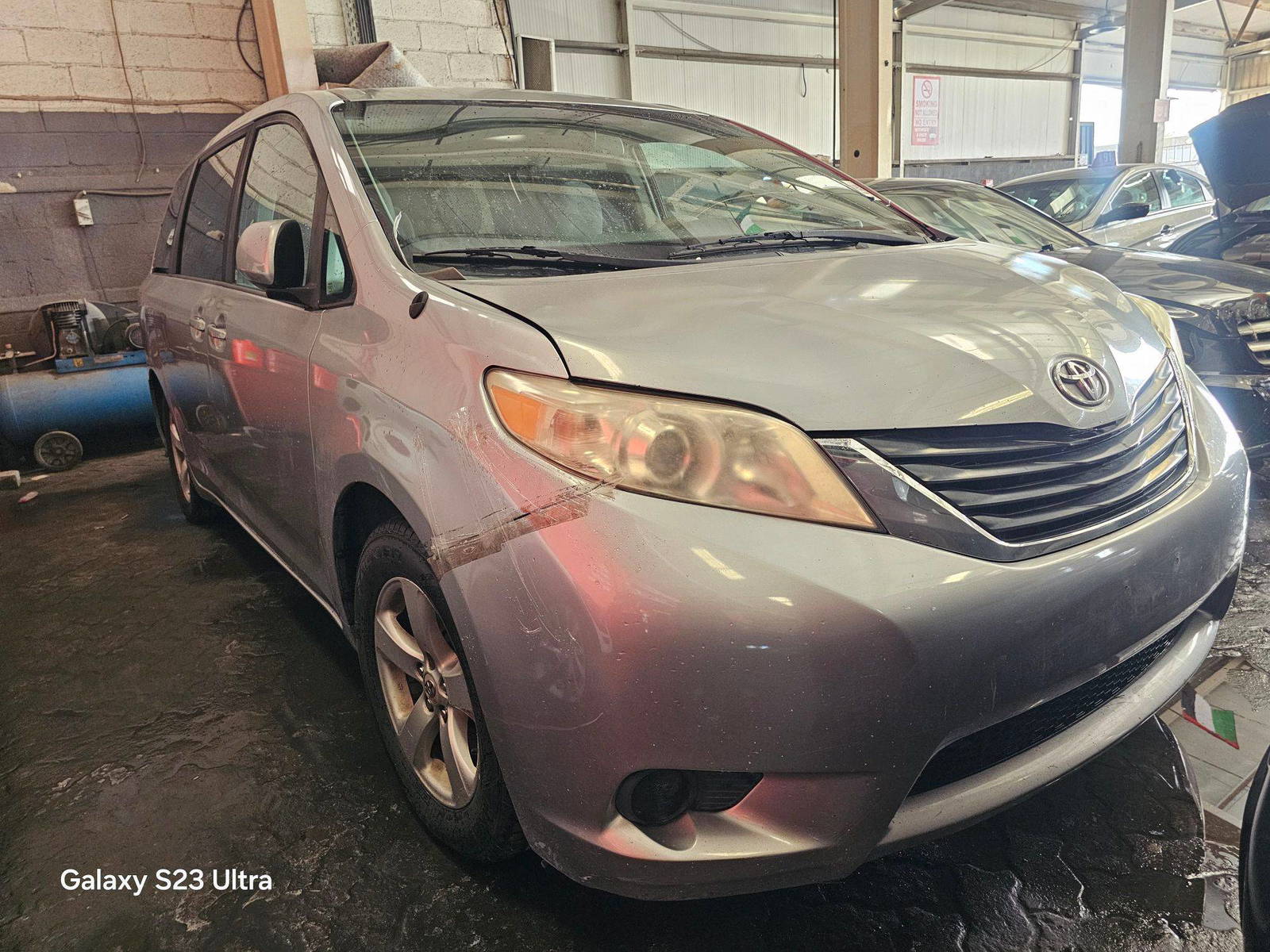 2011 TOYOTA SIENNA — 415222 Miles — Lot 128475 — Main - Marhaba Auctions Used Cars - Image 3