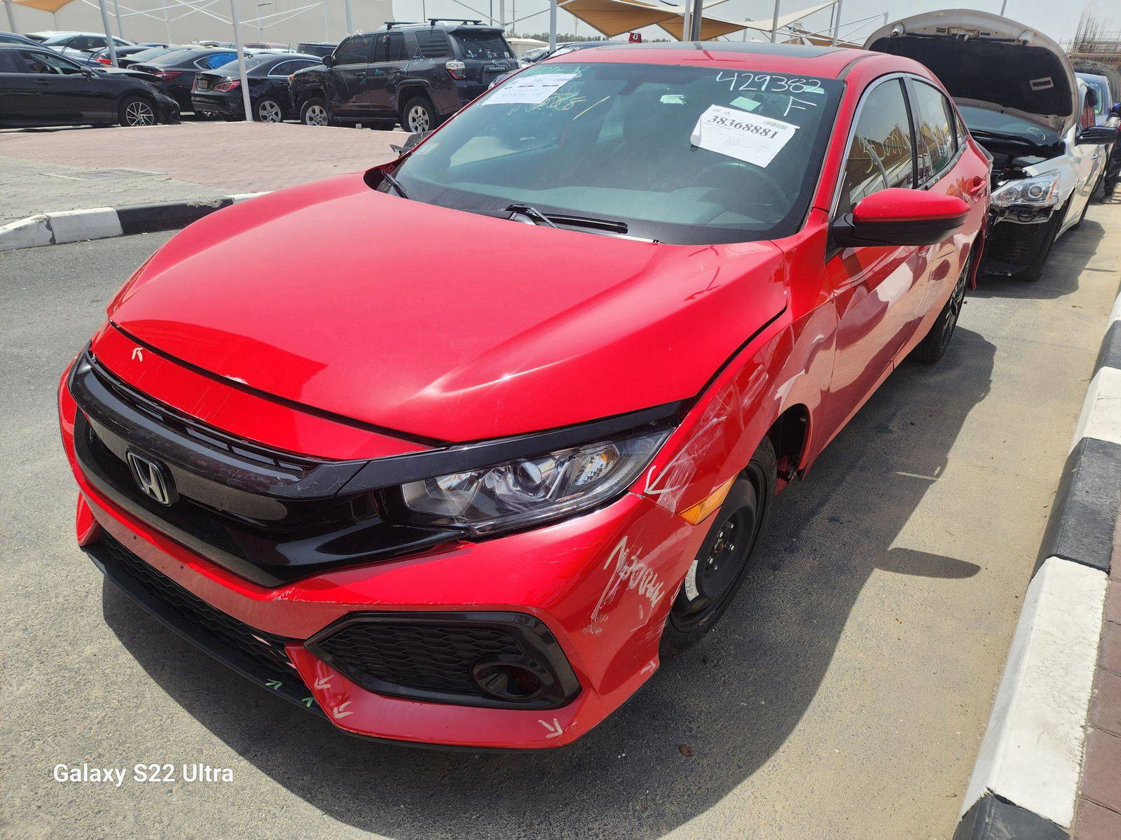 2018 HONDA CIVIC — 105202 Miles — Lot 38368881 - Marhaba Auctions Used Cars - Image 8