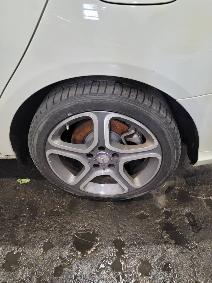 2014 MERCEDES BENZ CLA 250 — 79674 Miles — Lot GB6EN152661 — Main - Marhaba Auctions Used Cars - Image 9