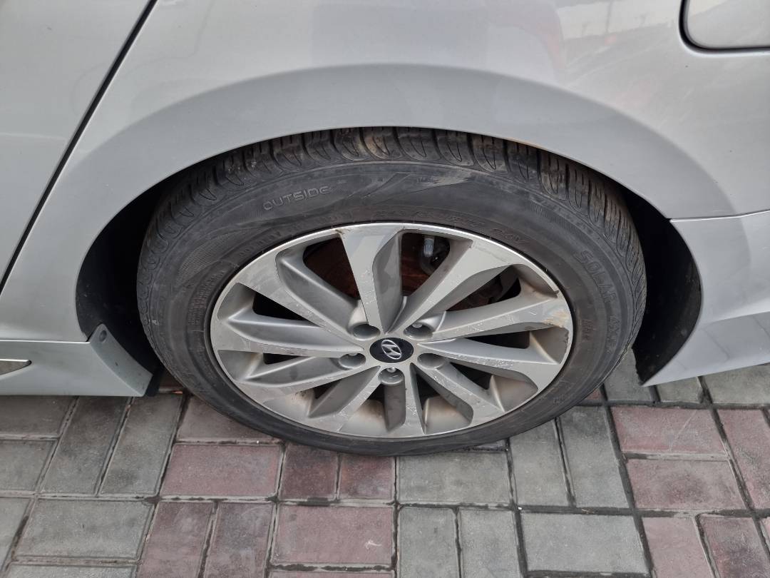 2015 HYUNDAI SONATA — 167388 Miles — Lot 21054178 — Ind. 12 - Marhaba Auctions Used Cars - Image 10