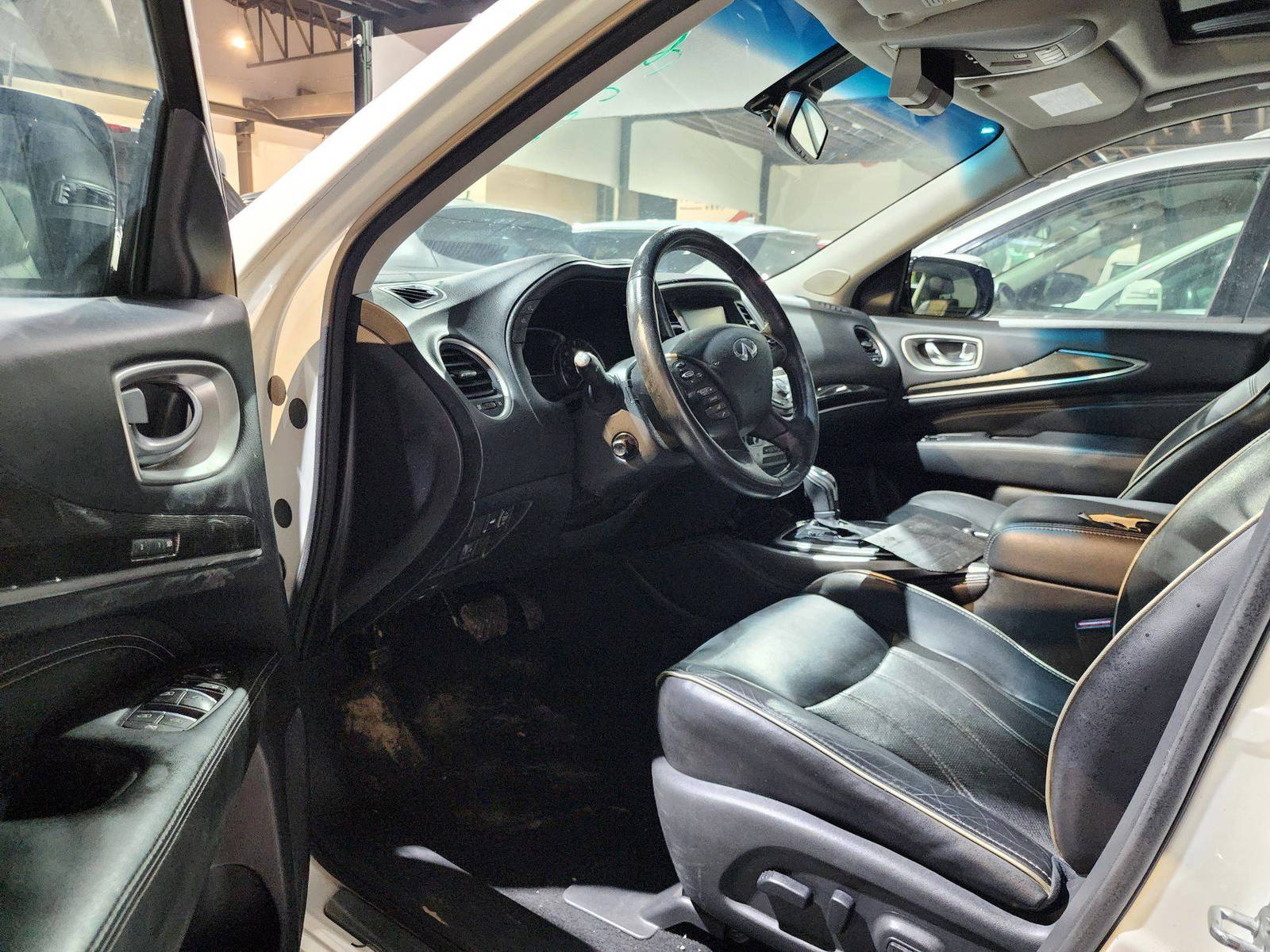 2016 INFINITI QX60 — 129597 Miles — Lot 511483 — Souq - Marhaba Auctions Used Cars - Image 10