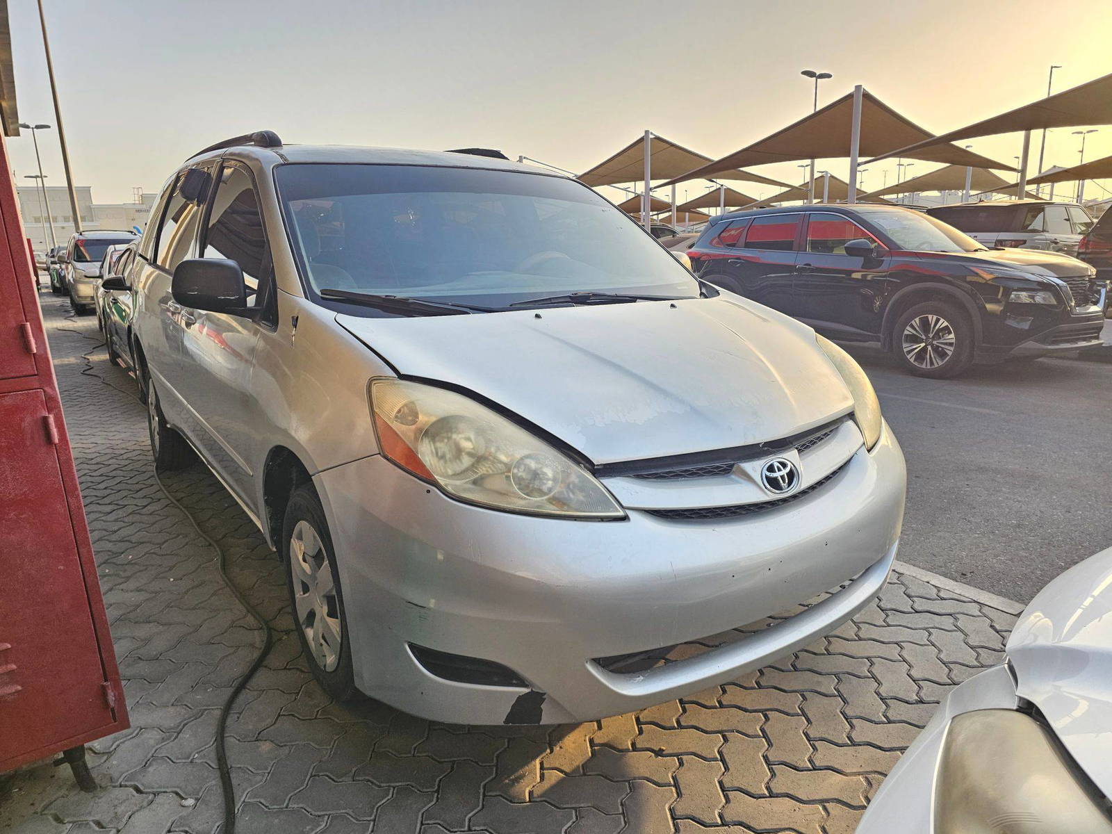 TOYOTA SIENNA 2006 - Marhaba Auction Used Cars - Image 4