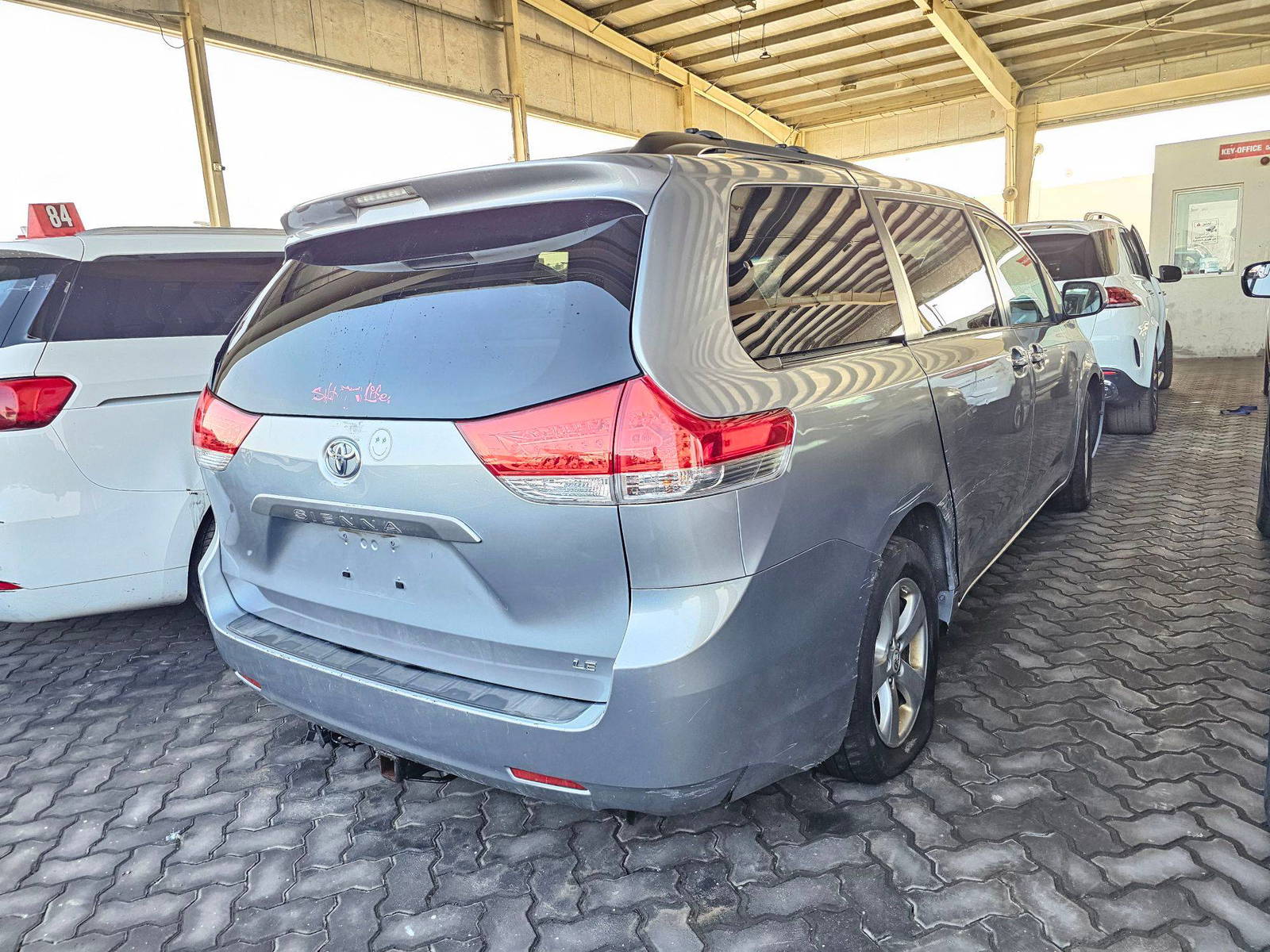 2011 TOYOTA SIENNA — 219439 Miles — Lot BS080493 — Souq - Marhaba Auctions Used Cars - Image 3