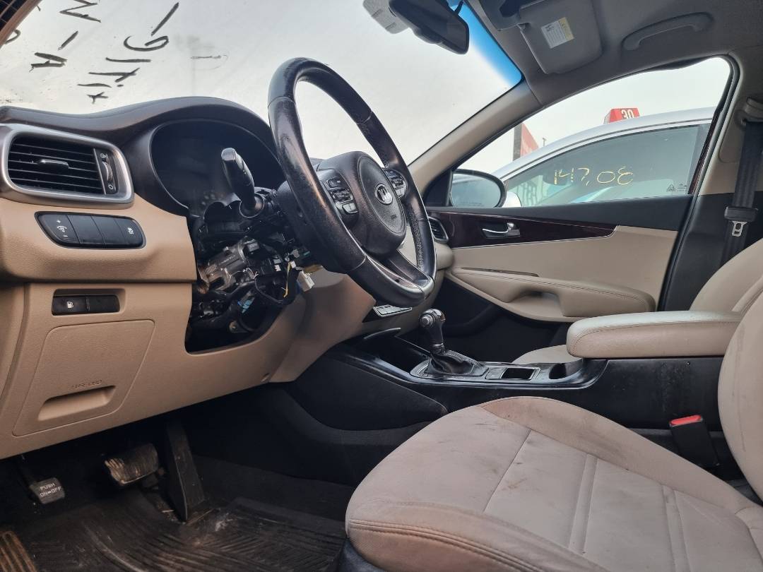 2017 KIA SORENTO — 99657 Miles — Lot 189593 — Ind. 12 - Marhaba Auctions Used Cars - Image 7