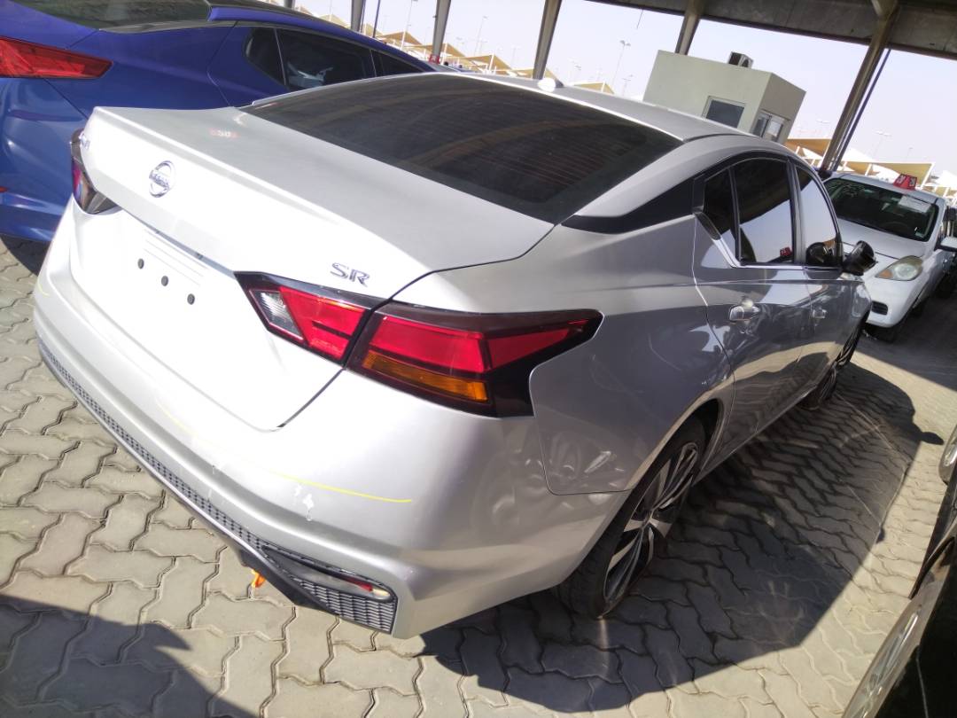 2019 NISSAN ALTIMA — 72818 Miles — Lot C159489 - Marhaba Auctions Used Cars - Image 4