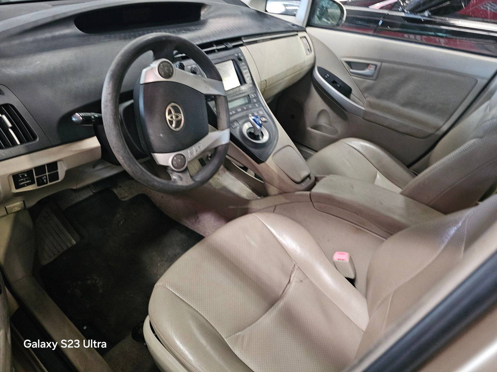 2010 TOYOTA PRIUS — 238686 Miles — Lot 43816769 — Main - Marhaba Auctions Used Cars - Image 8