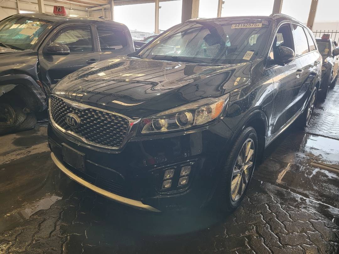 2017 KIA SORENTO — 106205 Miles — Lot 44192575 — Main - Marhaba Auctions Used Cars - Image 5