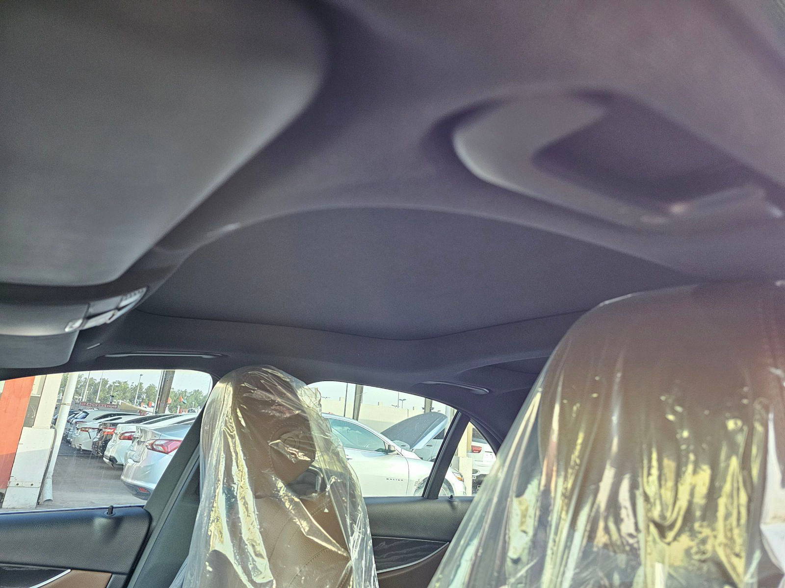 MERCEDES BENZ E-300 2018 - Marhaba Auction Used Cars - Image 9