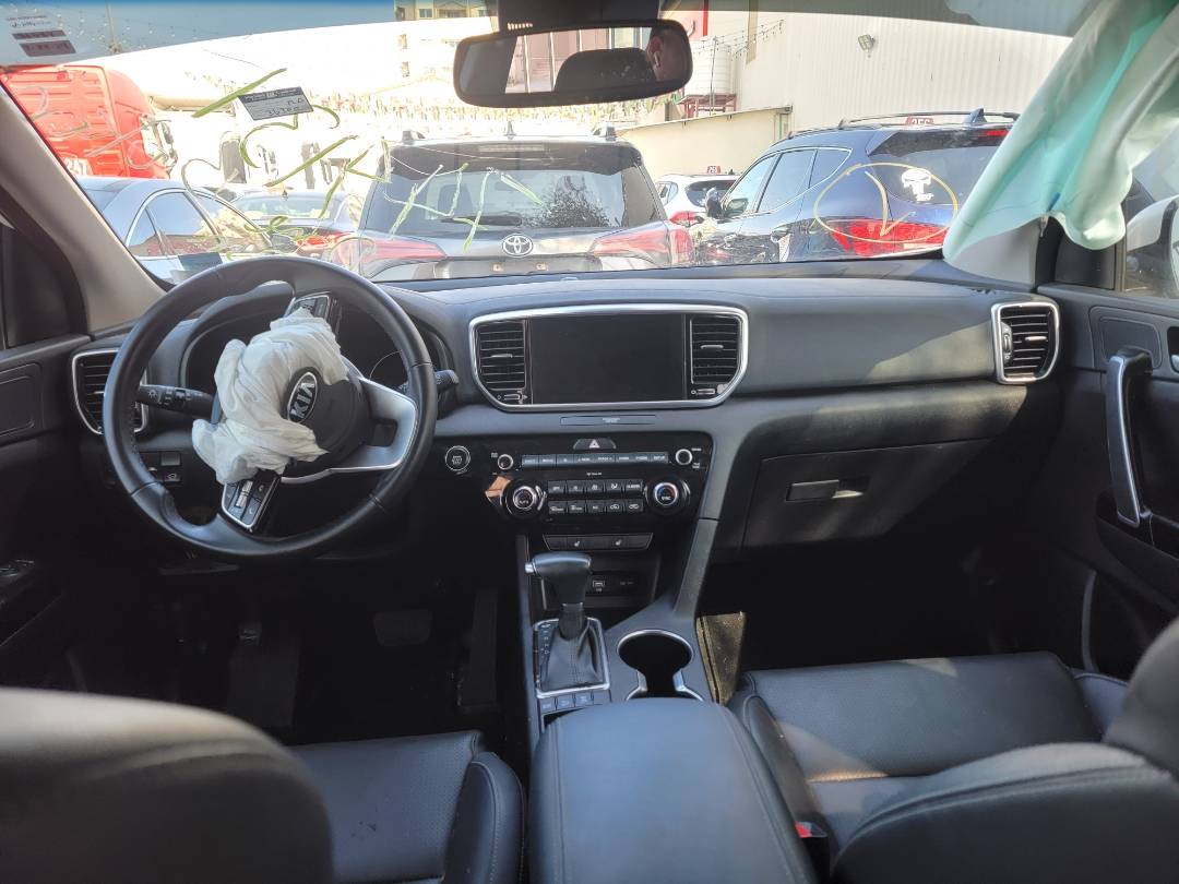 2020 KIA SPORTAGE — 36300 Miles — Lot 7744131 — Souq - Marhaba Auctions Used Cars - Image 8