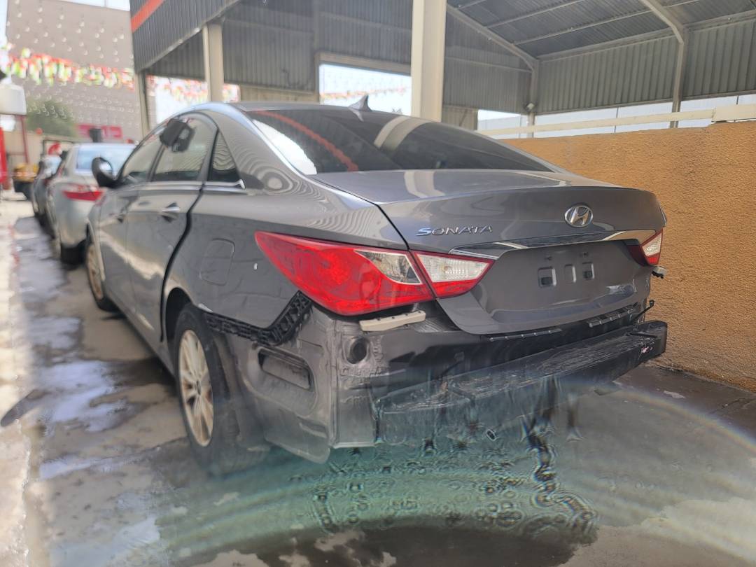 2011 HYUNDAI SONATA — 194255 Miles — Lot 69413844 — Main - Marhaba Auctions Used Cars - Image 3