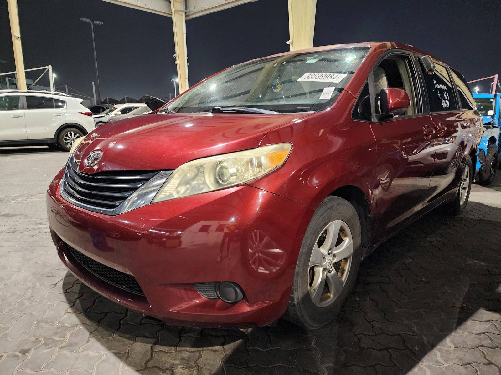 2011 TOYOTA SIENNA — 130508 Miles — Lot 38699984 — Souq - Marhaba Auctions Used Cars - Image 8