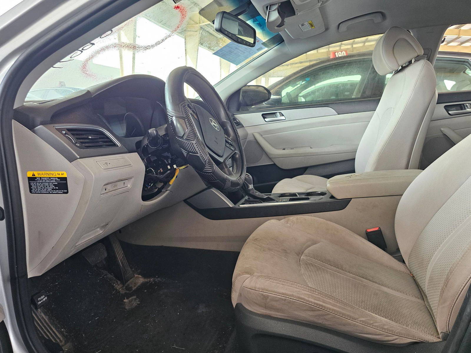 2015 HYUNDAI SONATA — 160739 Miles — Lot 50167337 — Souq - Marhaba Auctions Used Cars - Image 8
