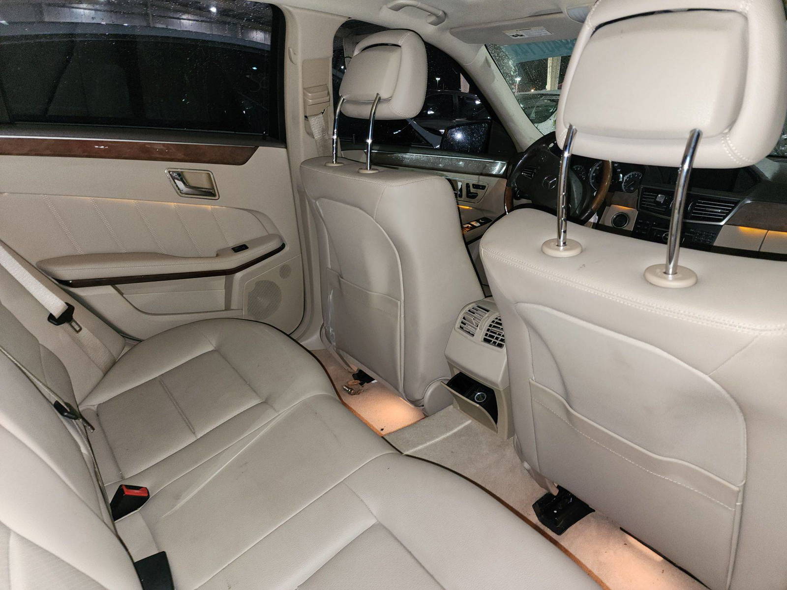 2011 MERCEDES BENZ E 350 — 158623 Miles — Lot 36940714 - Marhaba Auctions Used Cars - Image 5