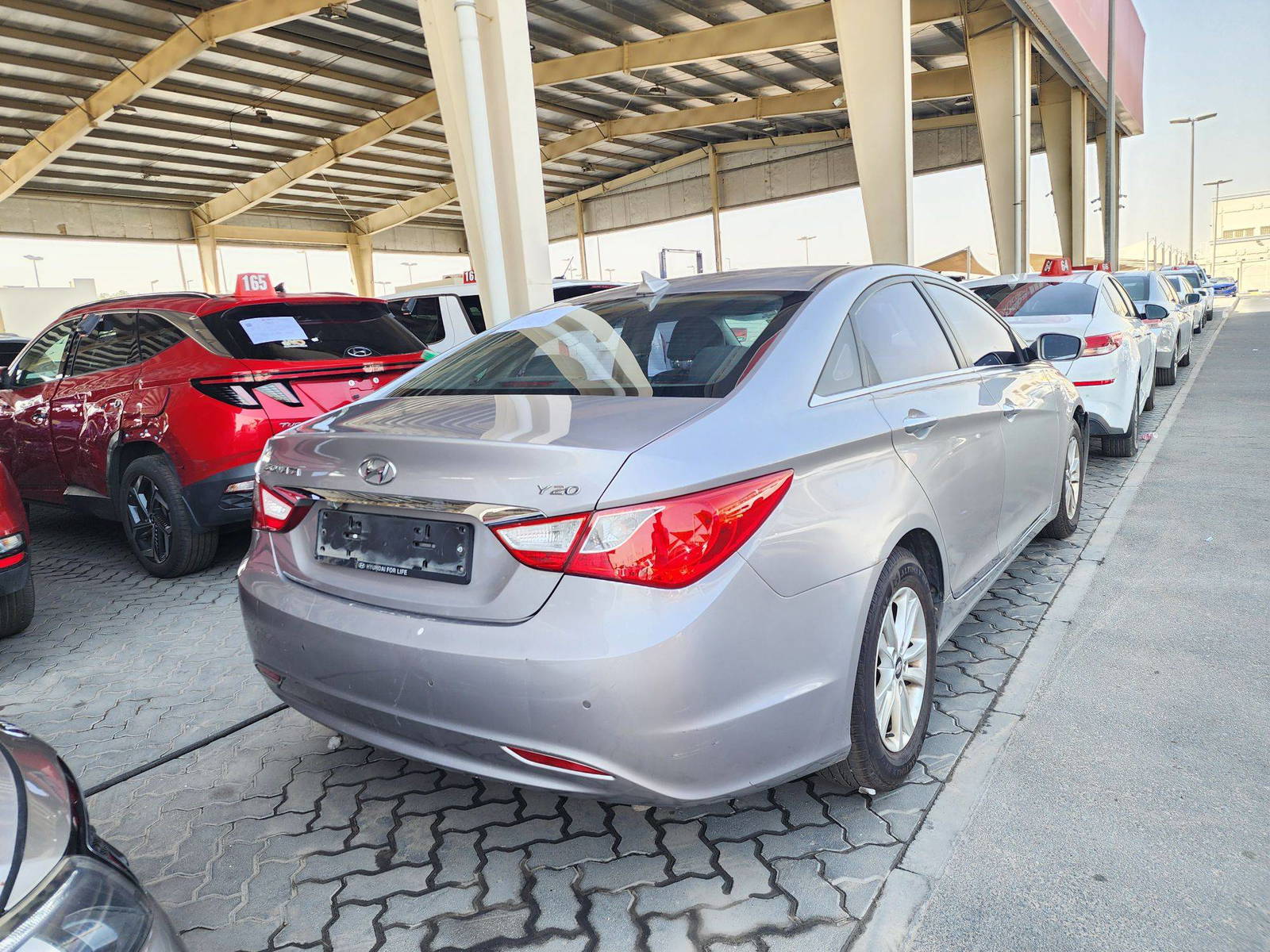 2010 HYUNDAI SONATA — 217645 KM — Lot BAA088310 — Souq - Marhaba Auctions Used Cars - Image 3