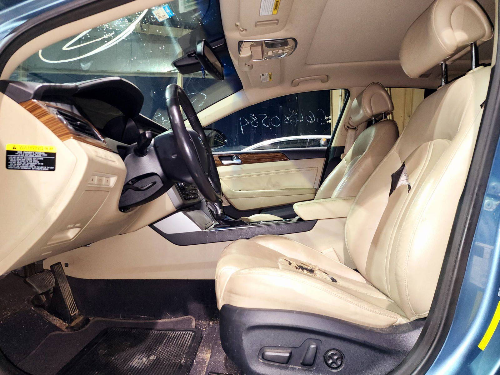 2016 HYUNDAI SONATA — 121095 Miles — Lot 70565224 — Souq - Marhaba Auctions Used Cars - Image 9