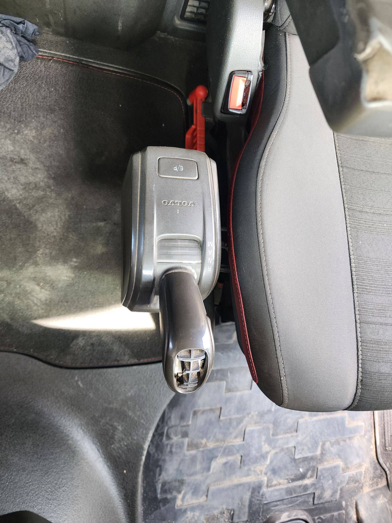 VOLVO FH-Series 2016 - Marhaba Auction Used Cars - Image 10