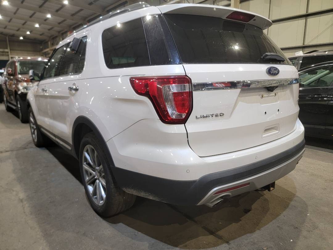 2017 FORD EXPLORER — 129620 Miles — Lot HGD62343 — Main - Marhaba Auctions Used Cars - Image 3