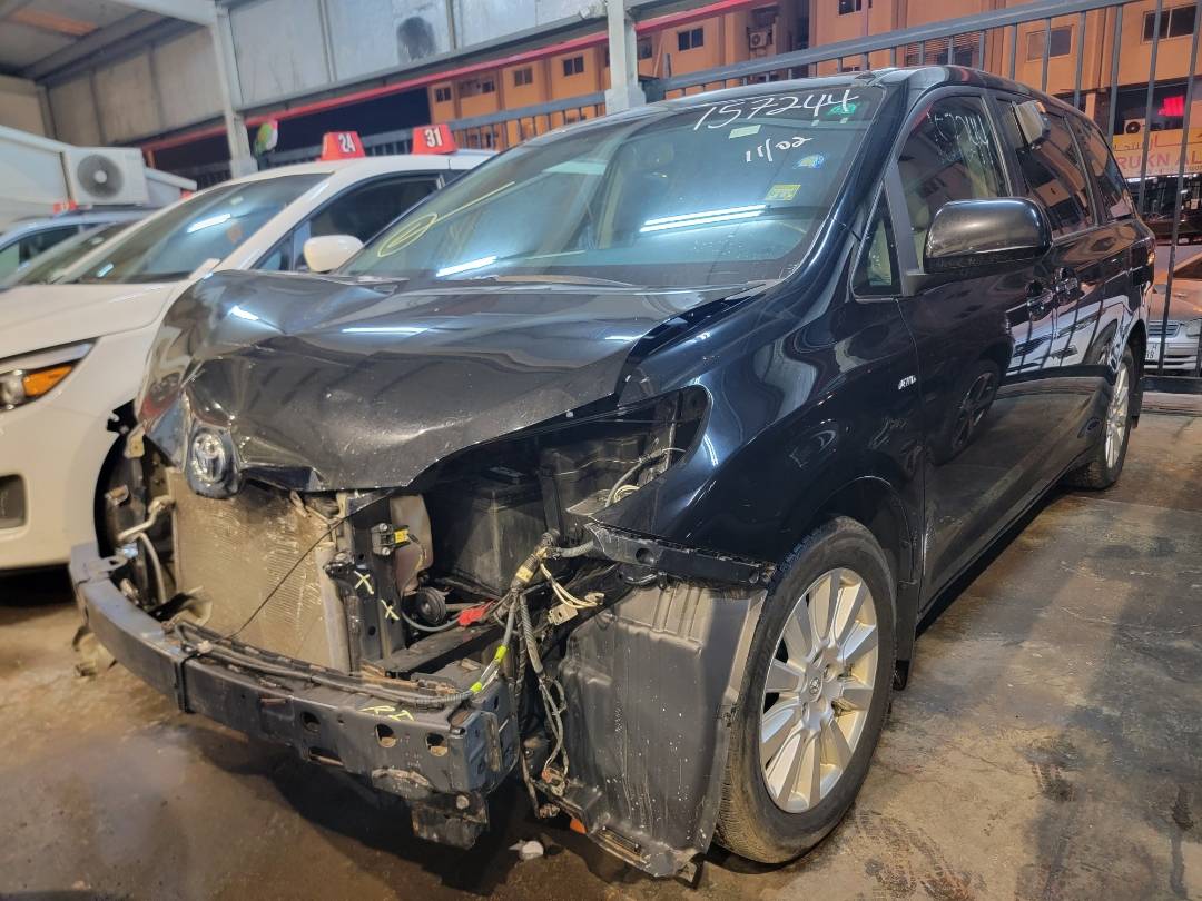 2017 TOYOTA SIENNA — 129061 Miles — Lot HS157244 - Marhaba Auctions Used Cars - Image 6