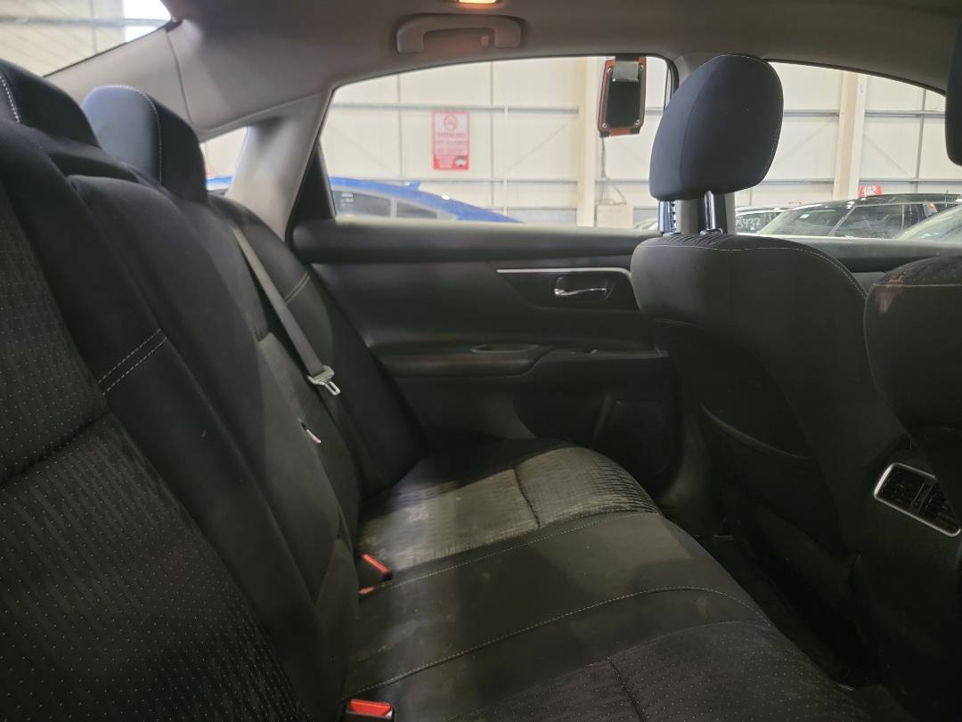 2016 NISSAN ALTIMA — 188796 Miles — Lot 38888060 - Marhaba Auctions Used Cars - Image 5