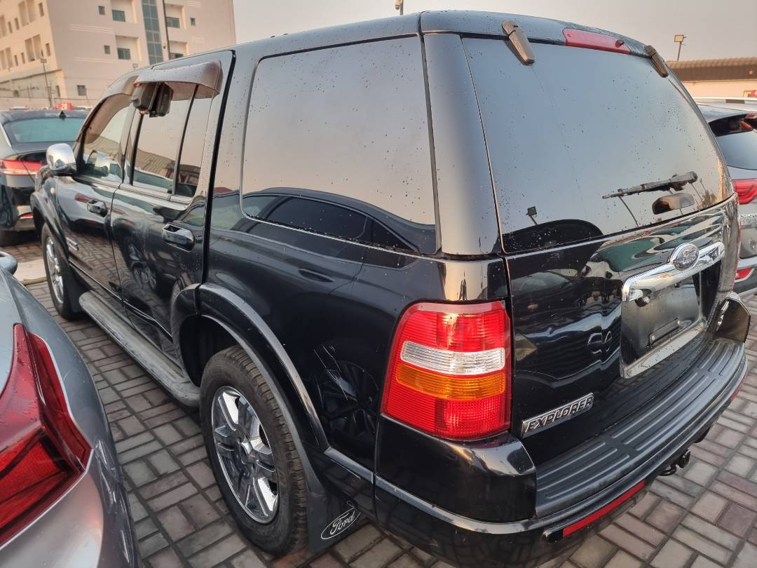 2006 FORD EXPLORER — 158983 KM — Lot 63228 — Ind. 12 - Marhaba Auctions Used Cars - Image 5