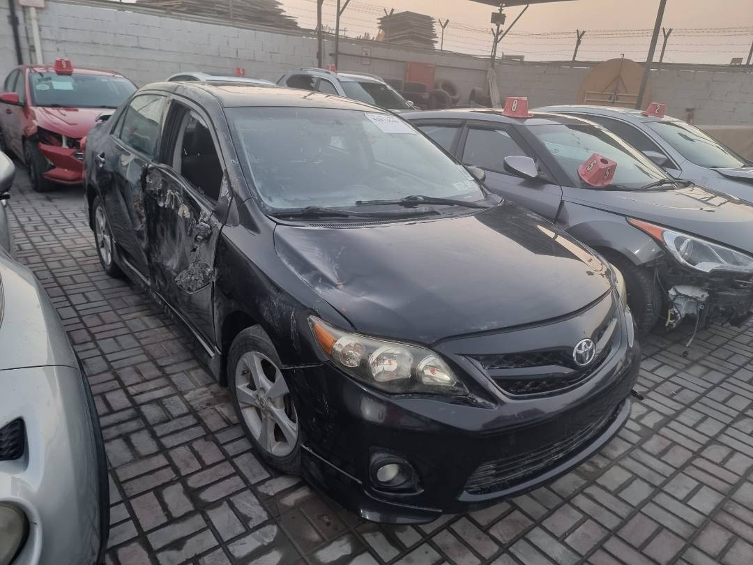 Toyota Corolla 2012 view 2