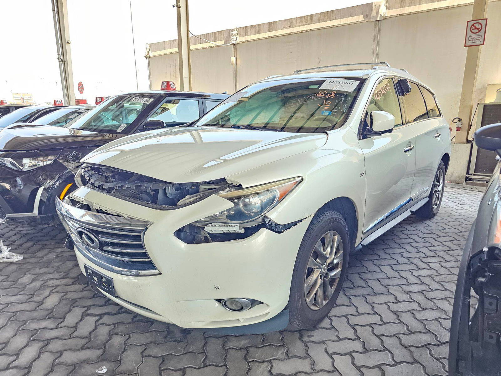 2014 INFINITI QX60 — 207960 Miles — Lot 42592061 — Main - Marhaba Auctions Used Cars - Image 5