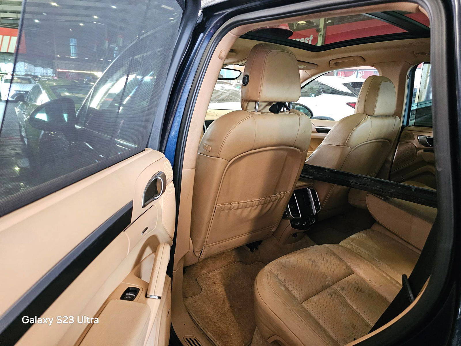 PORSCHE Cayenne 2013 - Marhaba Auction Used Cars - Image 7